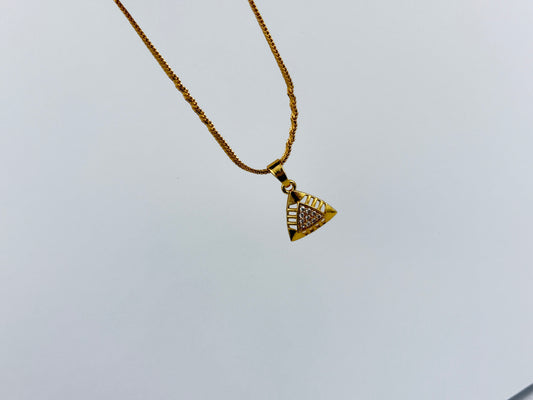 Gold Chain Necklace – Triangle Pendant