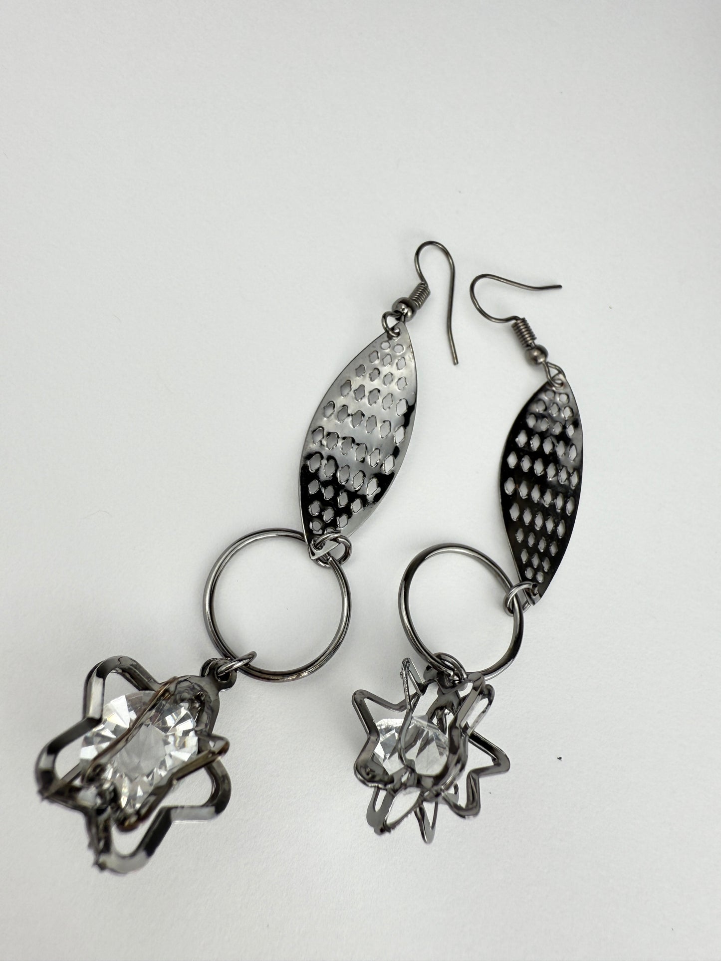 Star Dangle Earrings | Modern Fashion Jewelry ♡