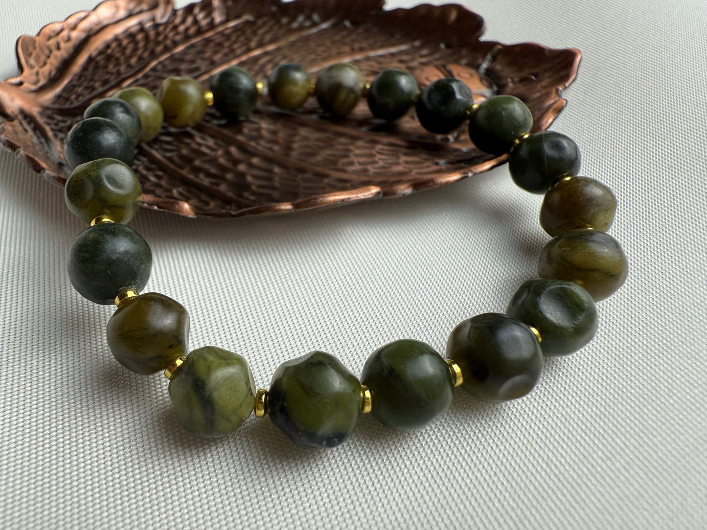 8mm Serpentine Jade Stretch Bracelet, Hematite Accents