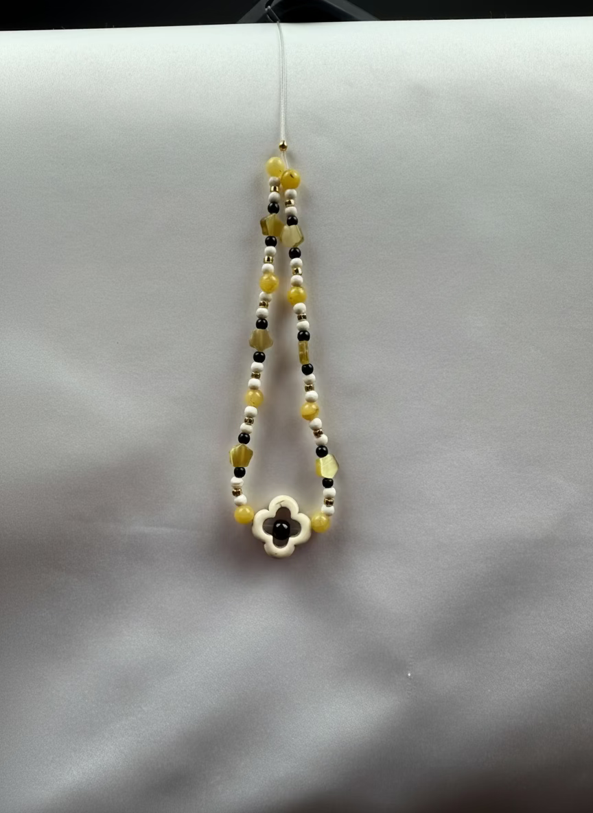 Handmade Gemstone Phone Charm – Malaysia Jade, Clover Charm