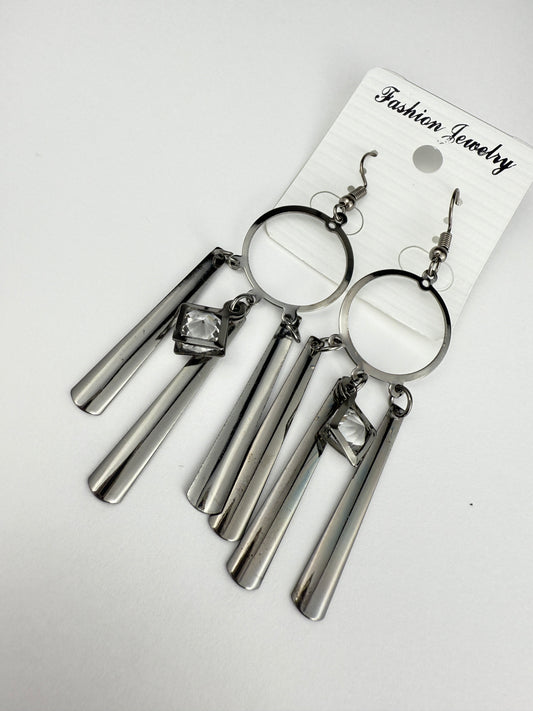 Circle Dangle Earrings | Modern Fashion Jewelry ♡